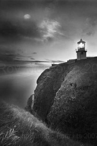 blck-head-lighthouse-fini-m